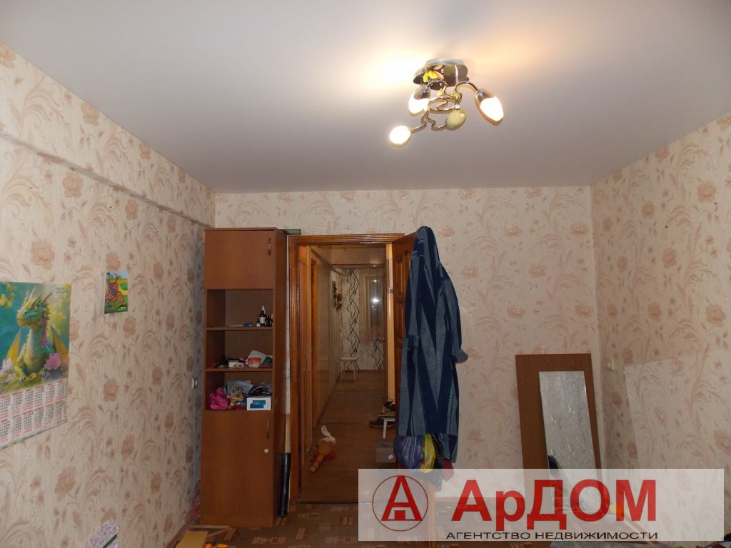 Продажа 4-комнатной квартиры, Новомосковск, Рязанское ш,  1/2