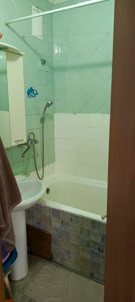 Продажа 2-комнатной квартиры, Дружный,  5