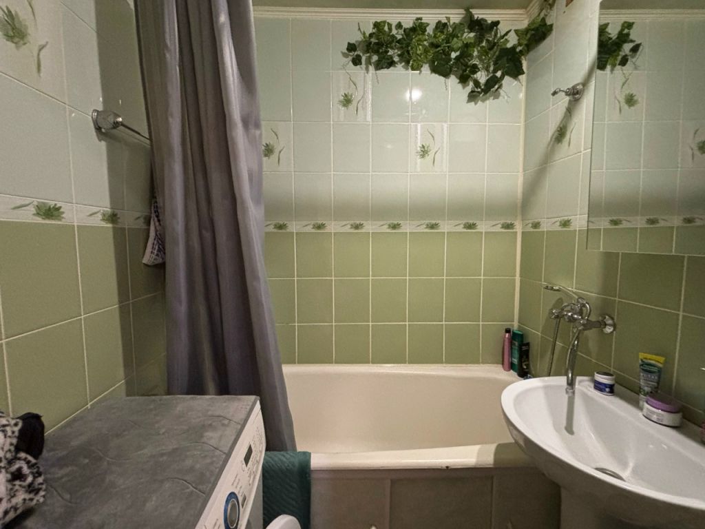 Продажа 3-комнатной квартиры, Кострома, Гагарина ул,  21 а