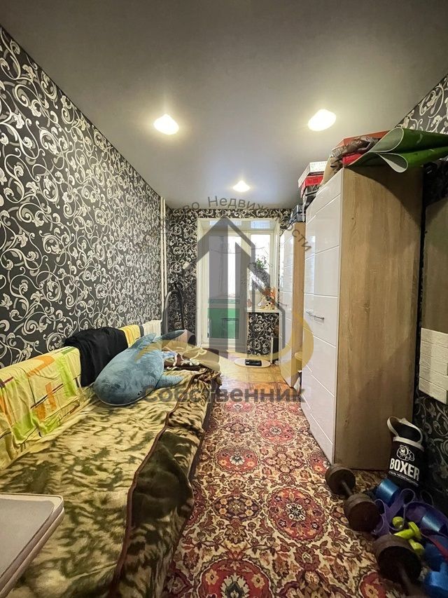 Продажа 3-комнатной квартиры, Старый Оскол, Приборостроитель мкр,  32