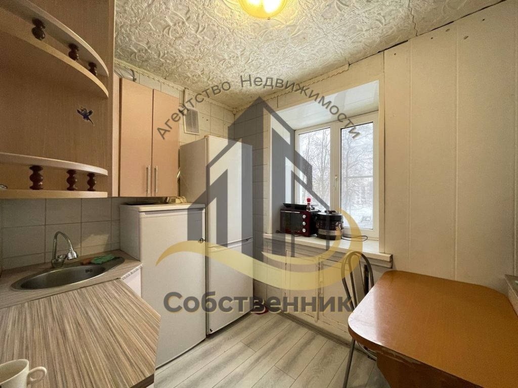 Продажа 3-комнатной квартиры, Старый Оскол, Приборостроитель мкр,  32