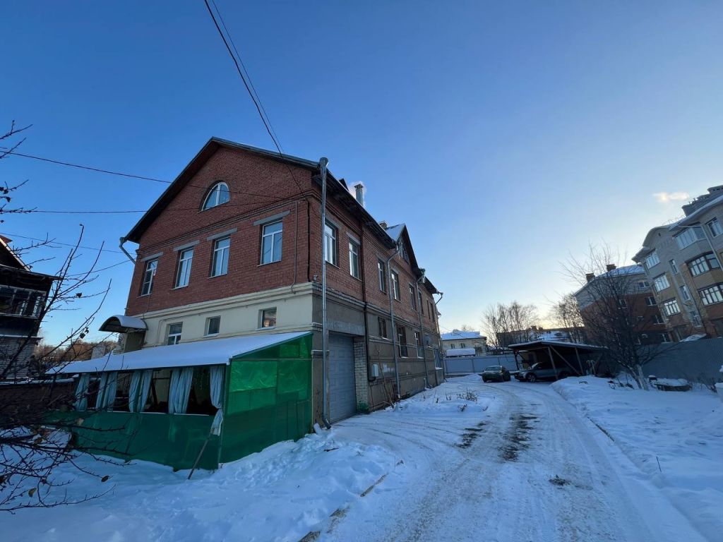 Продажа 3-комнатной квартиры, Кострома, Смоленская ул,  8а