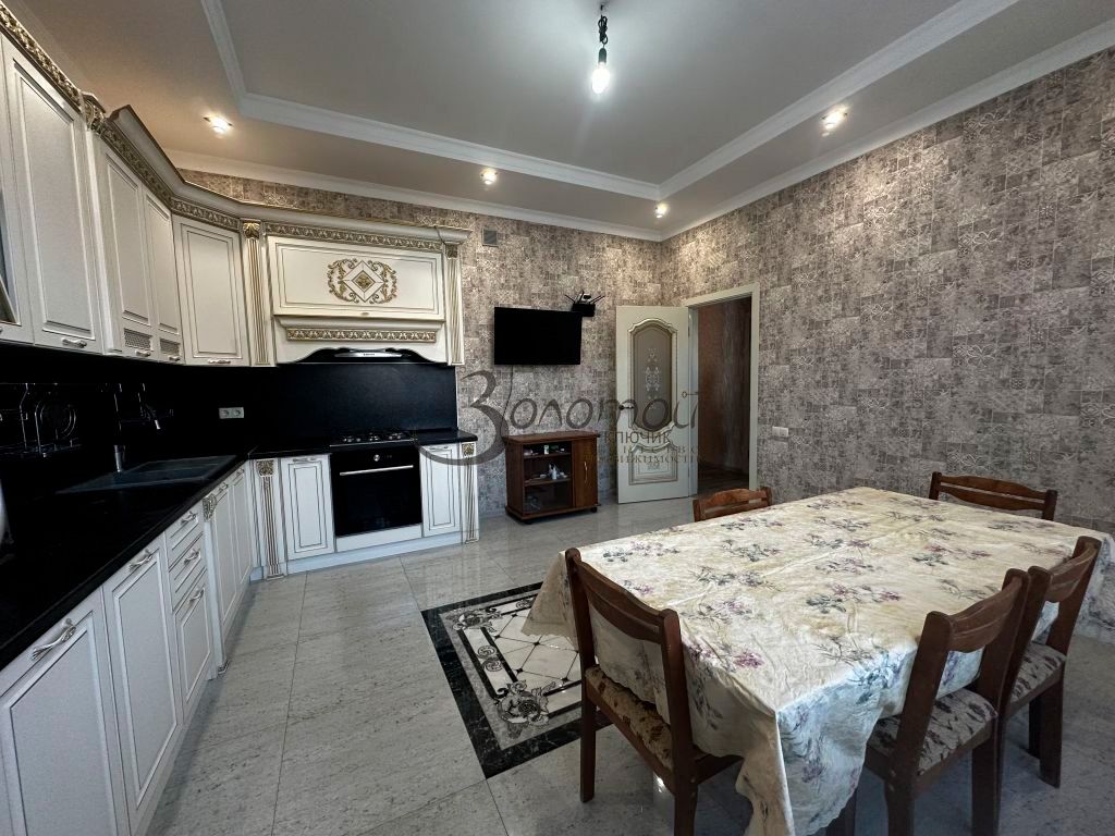 Продажа дома, 216м <sup>2</sup>, 4 сот., Нежинский,  29