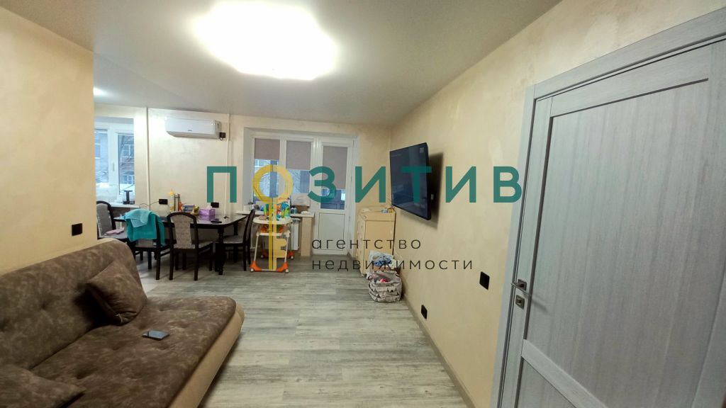 Продажа 2-комнатной квартиры, Минеральные Воды, 50 лет Октября ул,  49