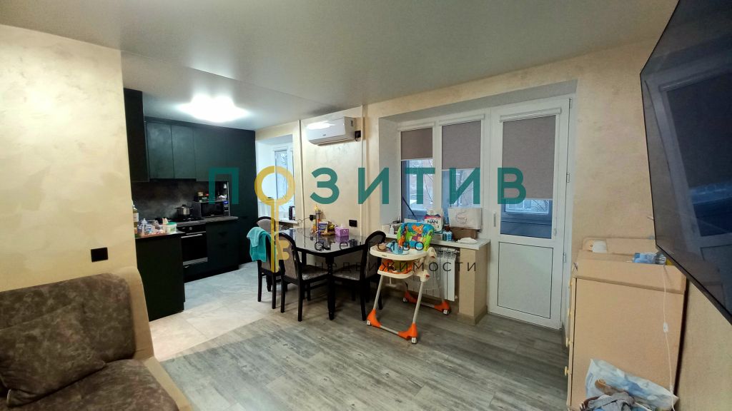 Продажа 2-комнатной квартиры, Минеральные Воды, 50 лет Октября ул,  49