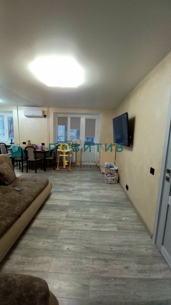 Продажа 2-комнатной квартиры, Минеральные Воды, 50 лет Октября ул,  49