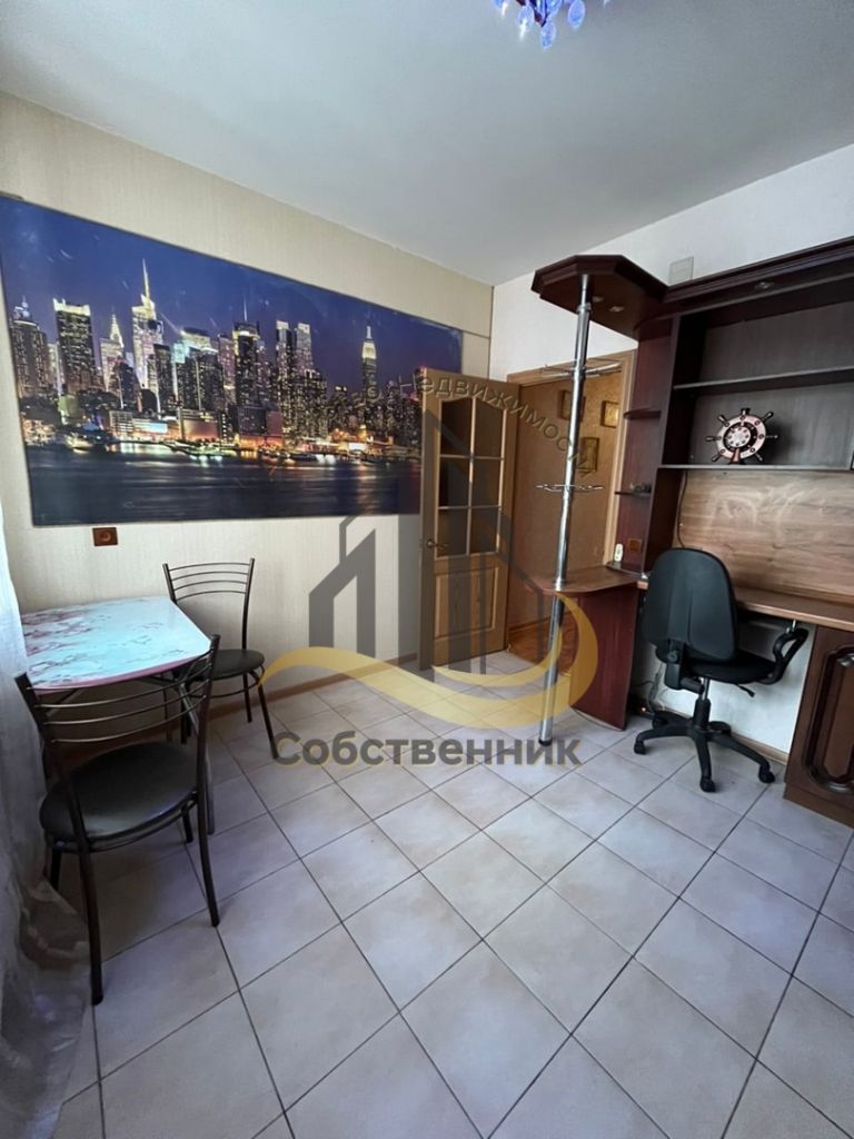 Аренда 1-комнатной квартиры, Старый Оскол, Степной мкр,  18