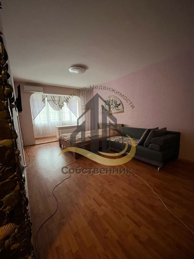 Аренда 1-комнатной квартиры, Старый Оскол, Степной мкр,  18