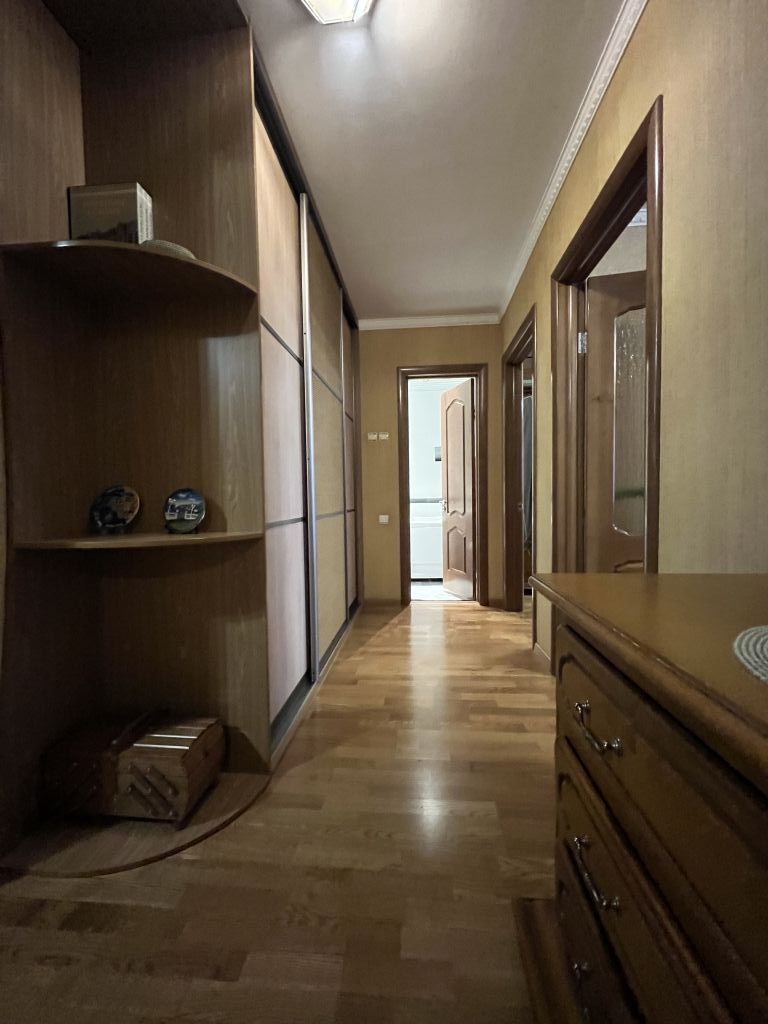 Продажа 3-комнатной квартиры, Нижний Новгород, Светлогорский пр-д,  4