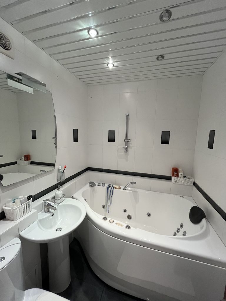 Продажа 3-комнатной квартиры, Нижний Новгород, Светлогорский пр-д,  4