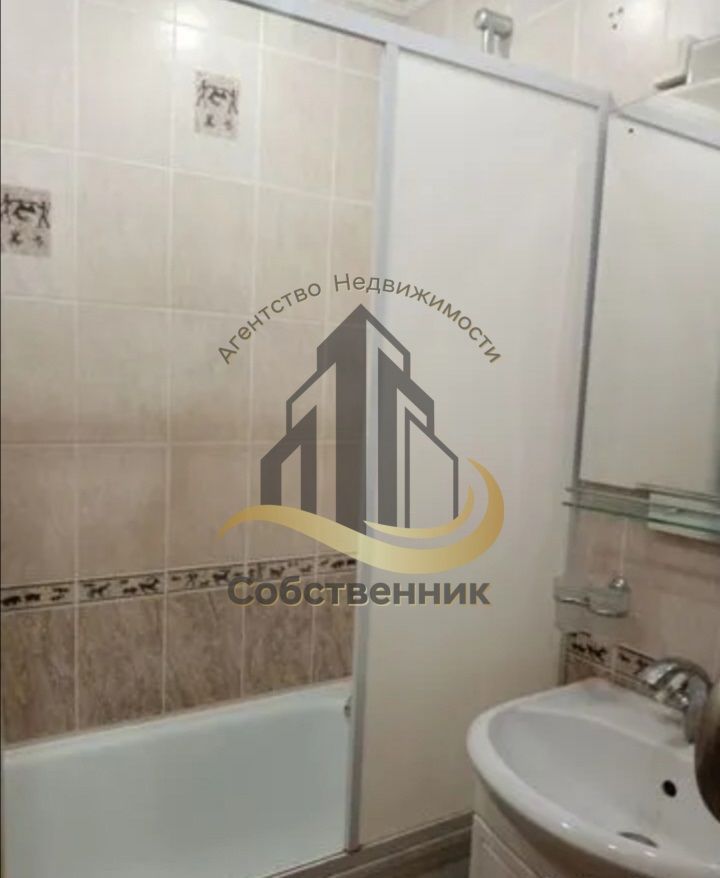 Аренда 4-комнатной квартиры, Губкин, Агошкова ул,  1