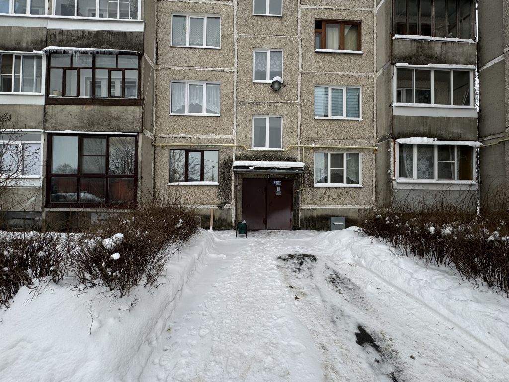 Продажа 2-комнатной квартиры, Иваново, Симонова ул,  3