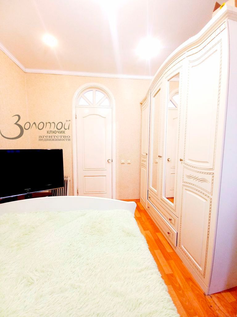 Продажа 3-комнатной квартиры, Балахна, Энгельса ул,  80