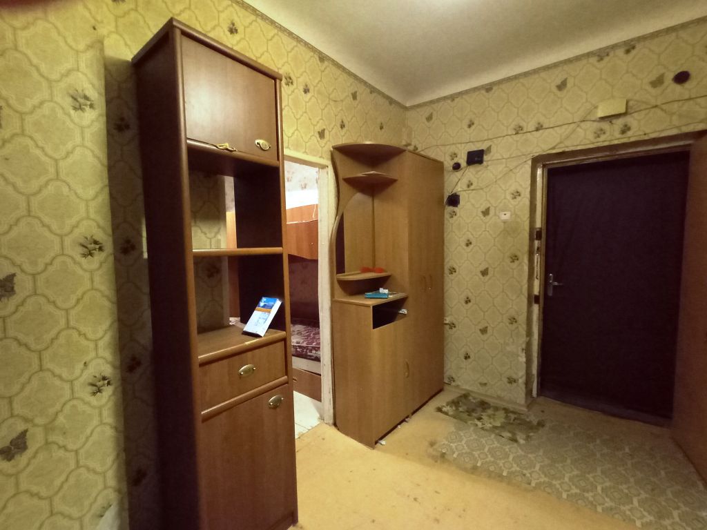 Продажа 2-комнатной квартиры, Новомосковск, Гагарина ул.,  16