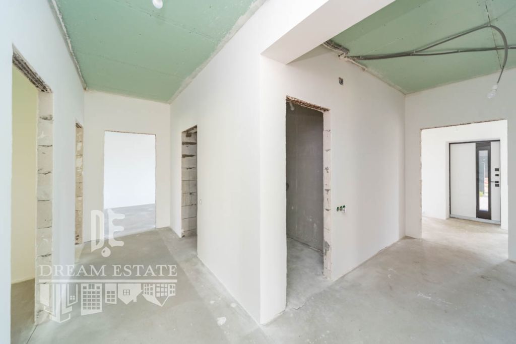 Продажа дома, 177м <sup>2</sup>, 10 сот., Алешково, 6 Лучистый 