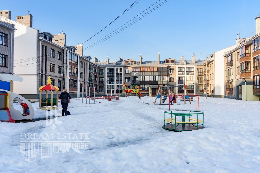 Продажа 1-комнатной квартиры, Красный Бор, Большая Заозерная ул,  33