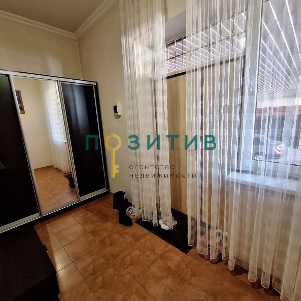 Продажа дома, 310м <sup>2</sup>, 6 сот., Пятигорск, Нежнова ул