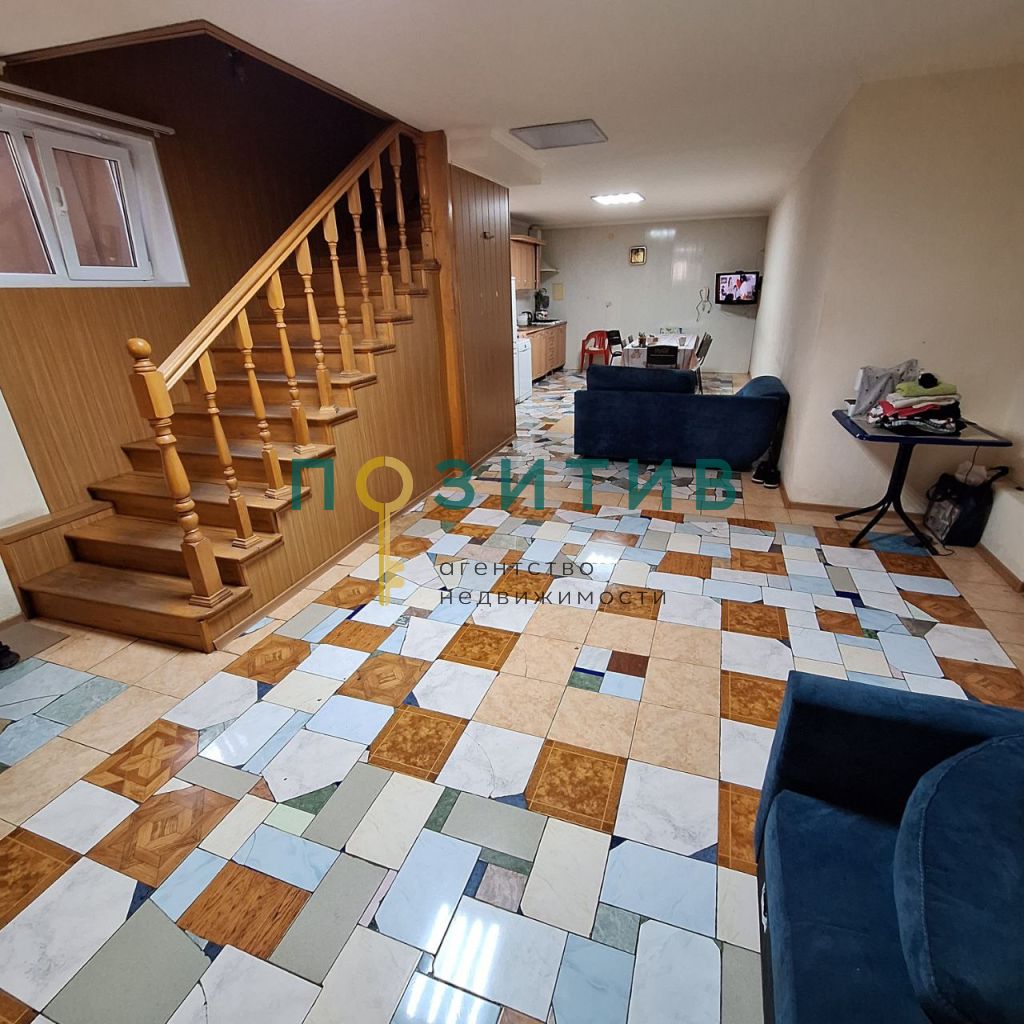 Продажа дома, 310м <sup>2</sup>, 6 сот., Пятигорск, Нежнова ул