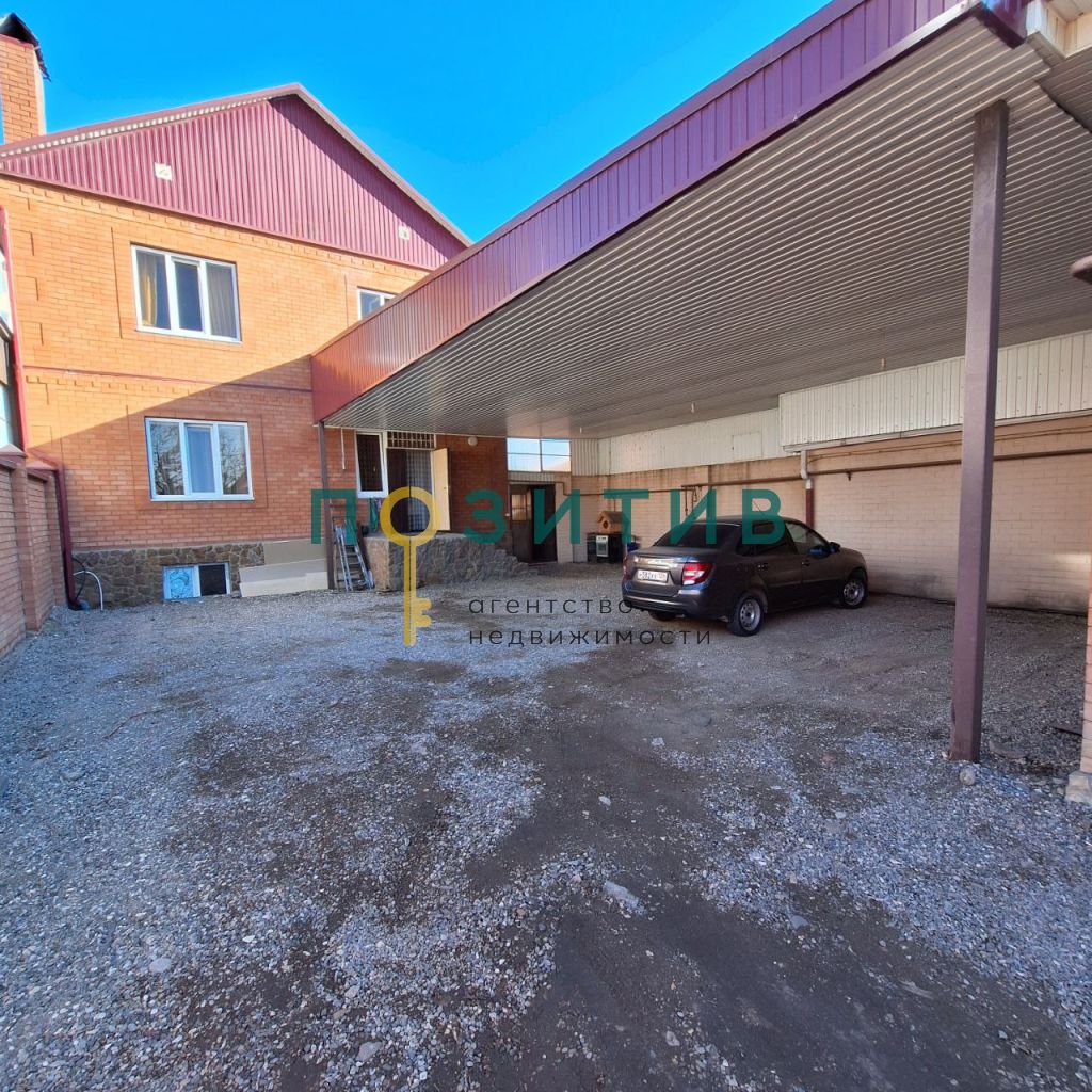 Продажа дома, 310м <sup>2</sup>, 6 сот., Пятигорск, Нежнова ул