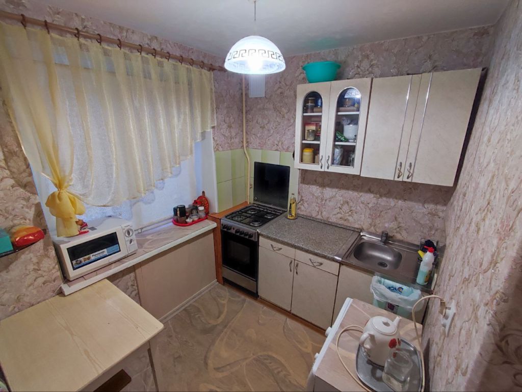 Продажа 2-комнатной квартиры, Кострома, Голубкова ул,  14