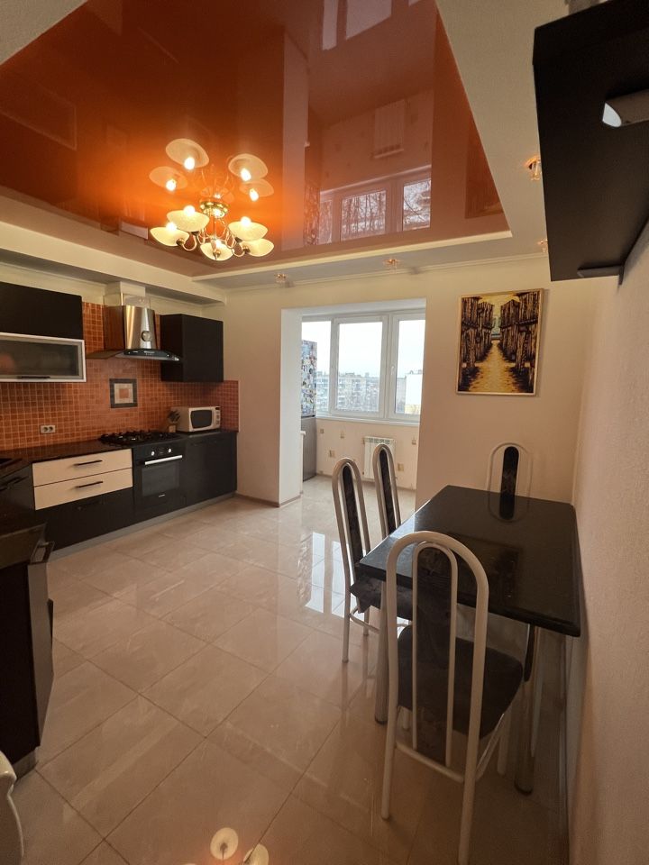 Продажа 3-комнатной квартиры, Иваново, Куконковых ул,  142