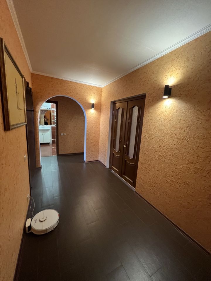 Продажа 3-комнатной квартиры, Иваново, Куконковых ул,  142