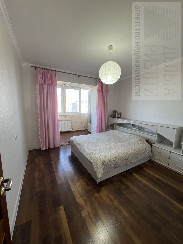 Продажа 3-комнатной квартиры, Иваново, Куконковых ул,  142