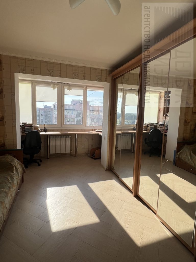 Продажа 3-комнатной квартиры, Иваново, Куконковых ул,  142