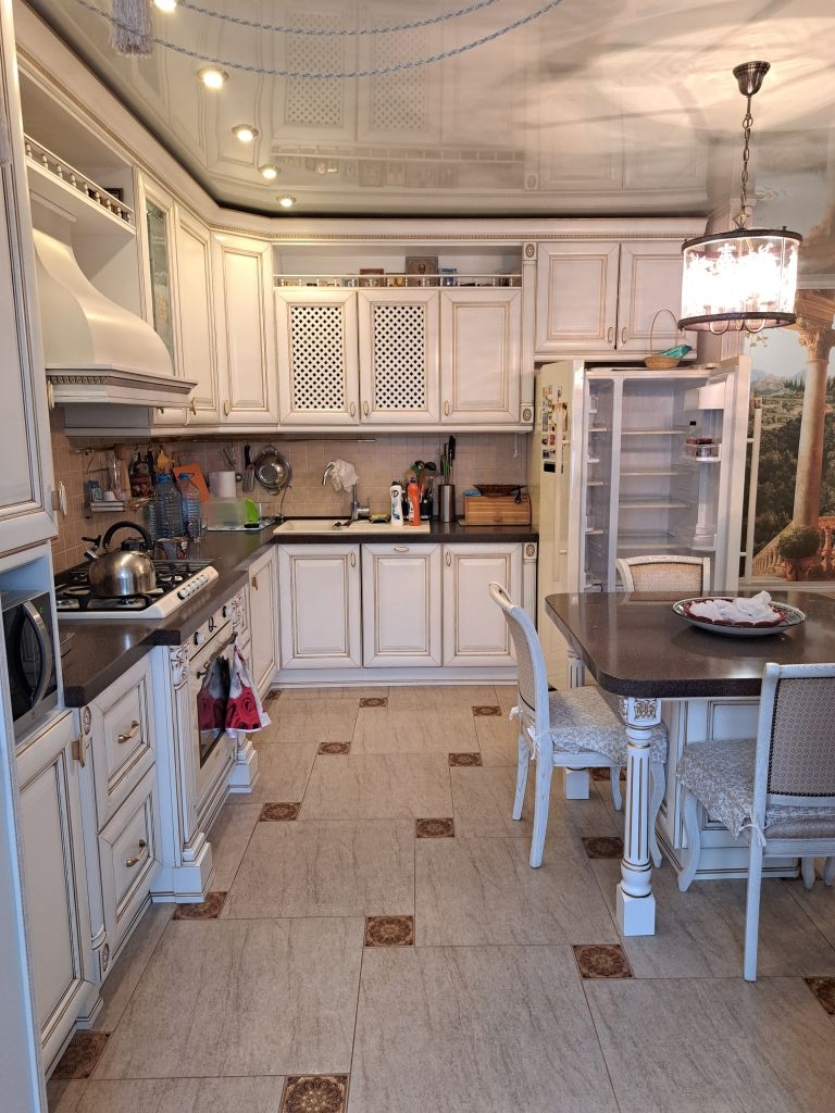 Продажа 3-комнатной квартиры, Нижний Новгород, Родионова ул,  193 корп.7