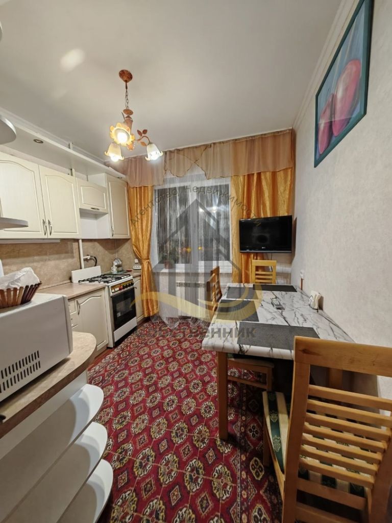 Аренда 2-комнатной квартиры, Старый Оскол, Набережный мкр,  3