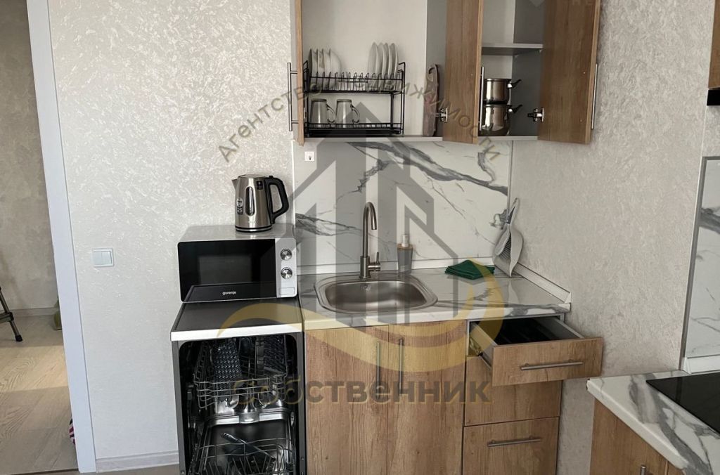 Аренда 1-комнатной квартиры, Старый Оскол, Степной мкр,  32Г