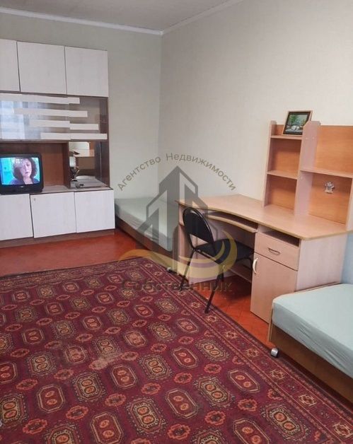 Аренда 1-комнатной квартиры, Губкин, Космонавтов ул,  17