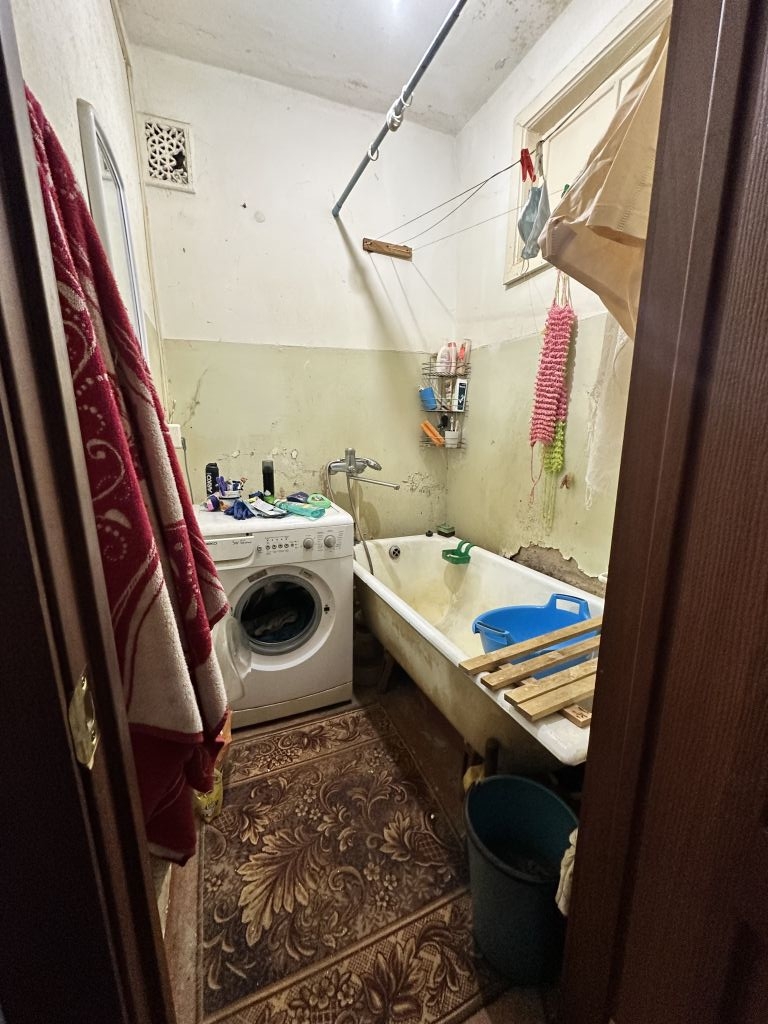 Продажа 2-комнатной квартиры, Иваново, Революции пл,  8