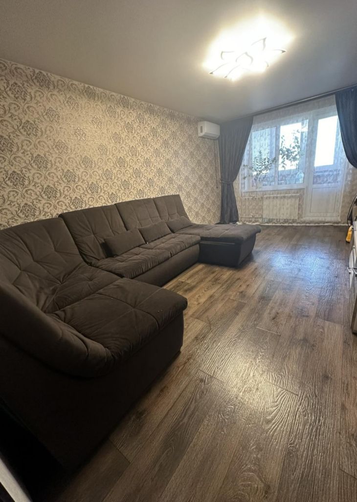 Продажа 3-комнатной квартиры, Энгельс, Шурова Гора ул,  7/1