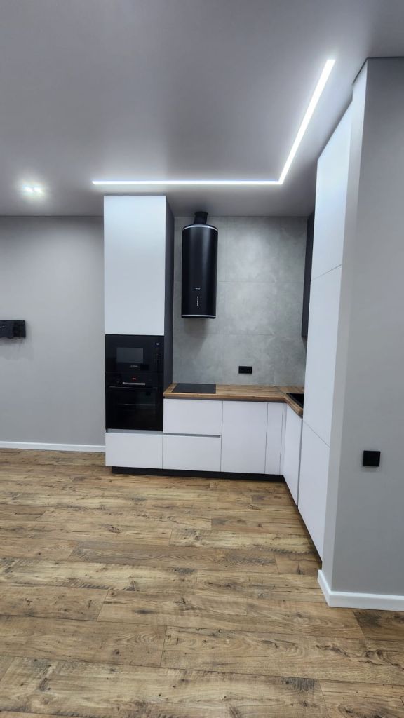 Продажа 1-комнатной квартиры, Саратов, Славянская пл,  2