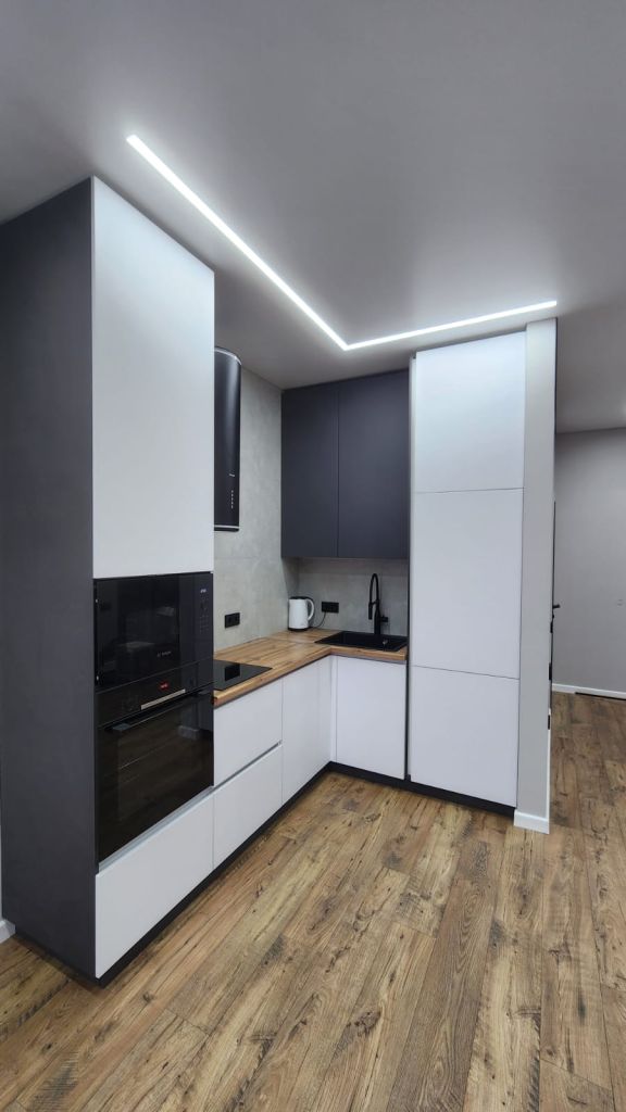 Продажа 1-комнатной квартиры, Саратов, Славянская пл,  2