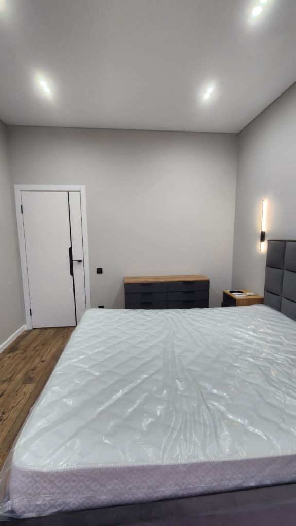 Продажа 1-комнатной квартиры, Саратов, Славянская пл,  2