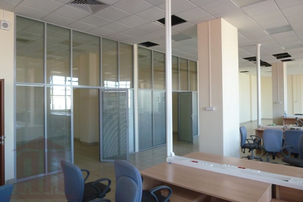 Аренда коммерческой недвижимости, 1695м <sup>2</sup>, Тверь, Калинина пр-кт,  17