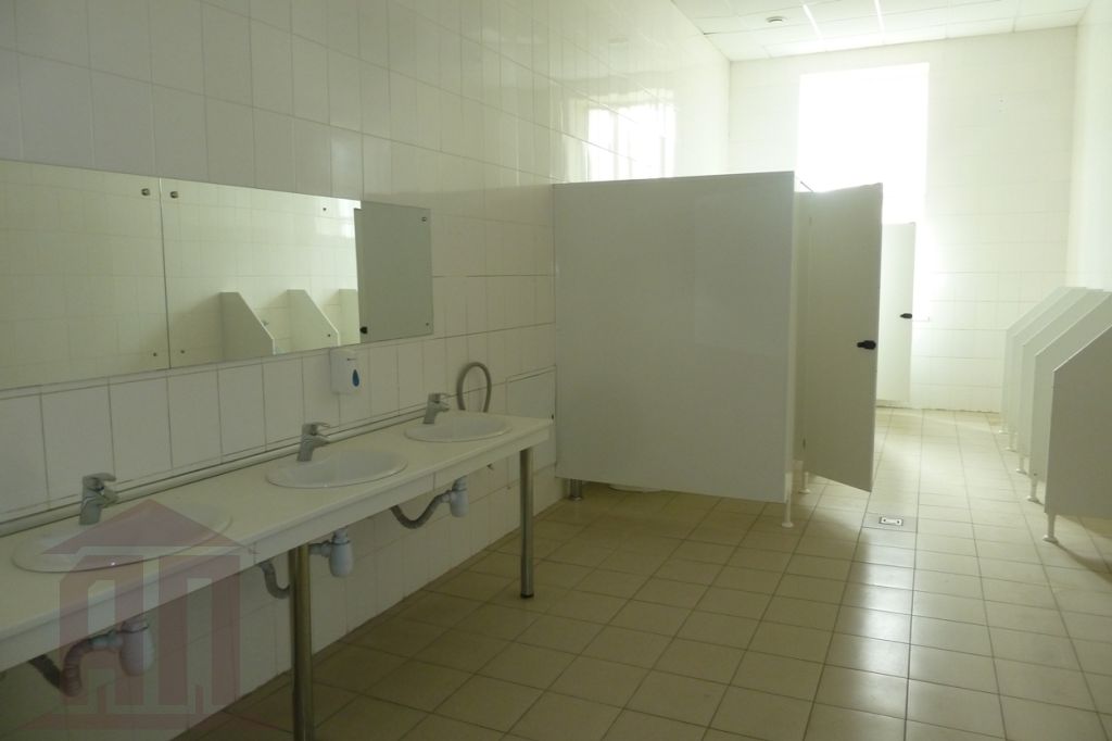 Аренда коммерческой недвижимости, 1695м <sup>2</sup>, Тверь, Калинина пр-кт,  17