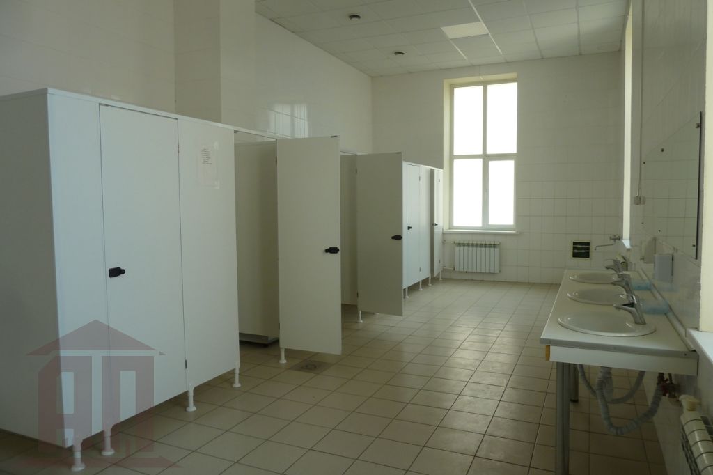 Аренда коммерческой недвижимости, 1695м <sup>2</sup>, Тверь, Калинина пр-кт,  17