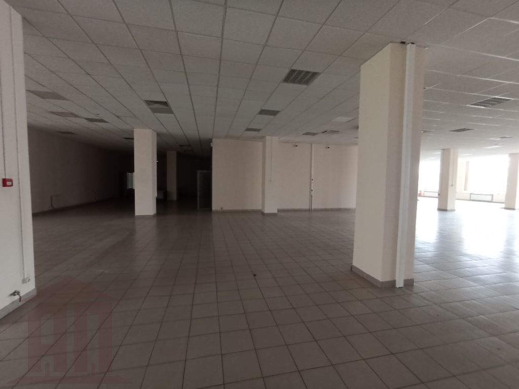 Аренда коммерческой недвижимости, 1695м <sup>2</sup>, Тверь, Калинина пр-кт,  17