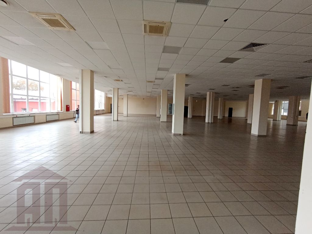 Аренда коммерческой недвижимости, 1695м <sup>2</sup>, Тверь, Калинина пр-кт,  17