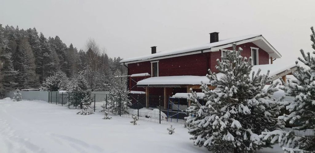 Продажа дома, 200м <sup>2</sup>, 14 сот., Инютино, Лесная ул