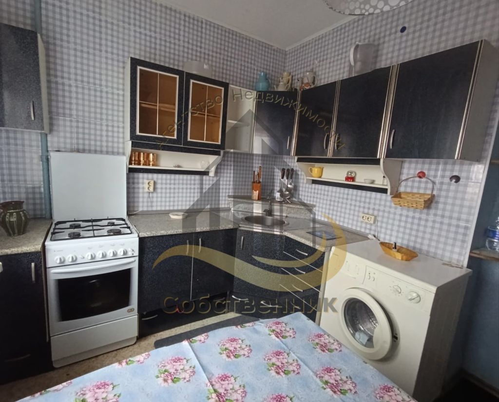 Аренда 1-комнатной квартиры, Губкин, Королева ул,  26