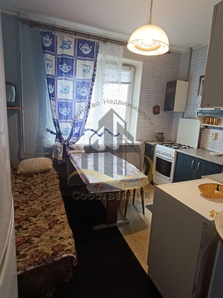 Аренда 1-комнатной квартиры, Губкин, Королева ул,  26