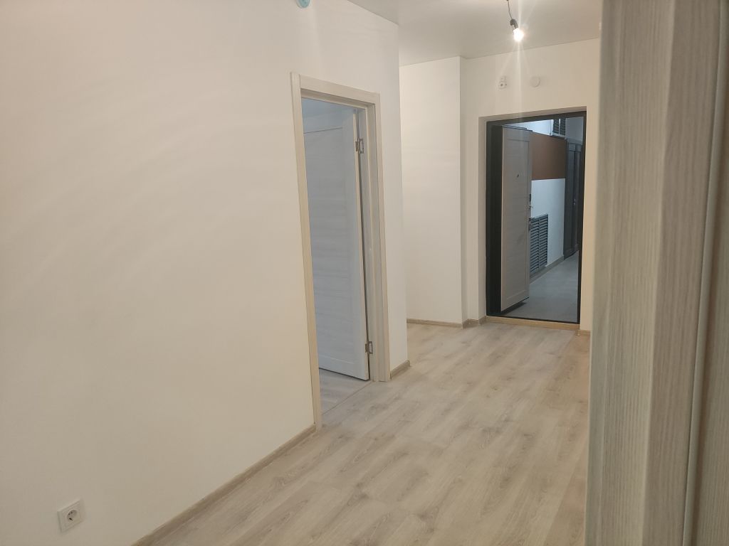 Продажа 2-комнатной новостройки, Нижний Новгород, Александра Хохлова ул,  7