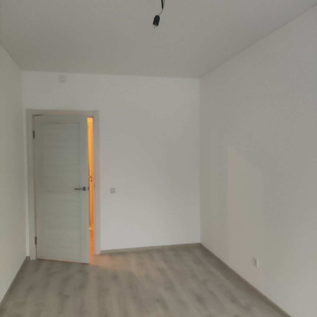 Продажа 2-комнатной новостройки, Нижний Новгород, Александра Хохлова ул,  7