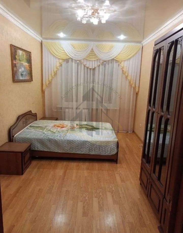 Аренда 2-комнатной квартиры, Губкин, Петра Великого ул,  6