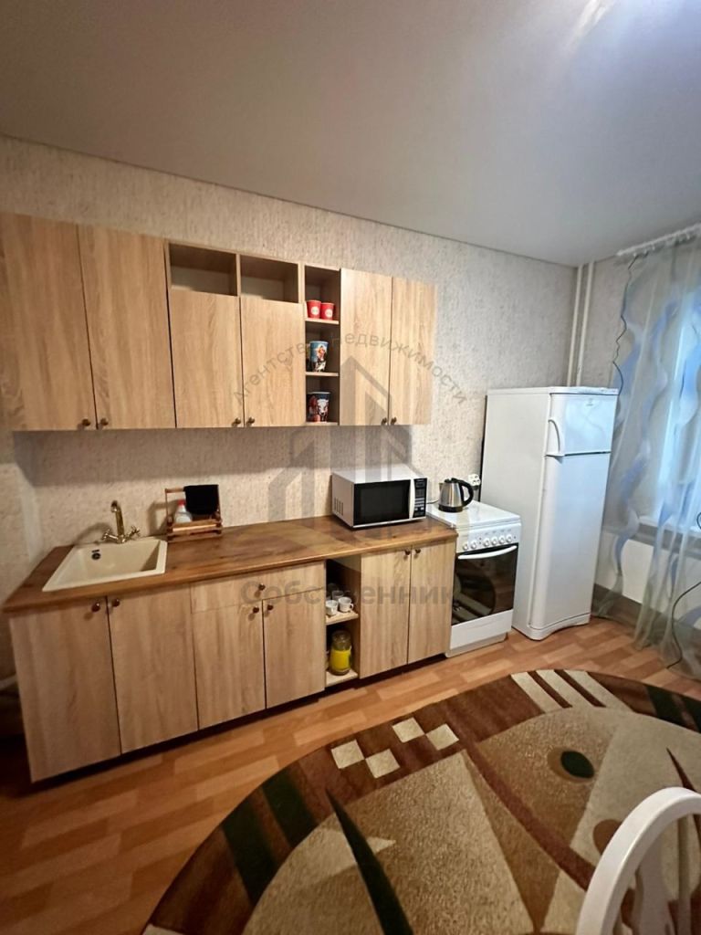 Аренда 1-комнатной квартиры, Старый Оскол, Степной мкр,  15