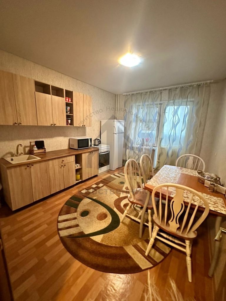 Аренда 1-комнатной квартиры, Старый Оскол, Степной мкр,  15